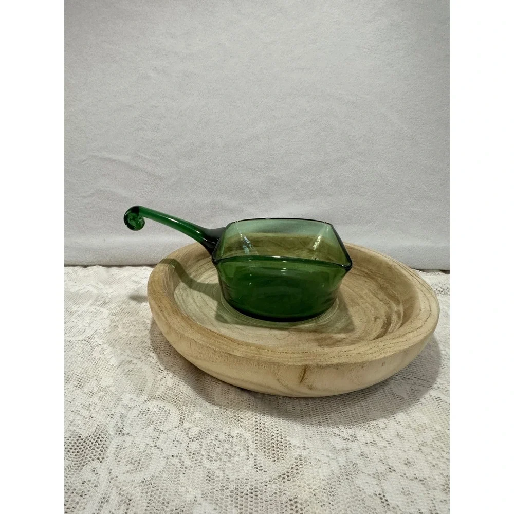 Vintage Emerald Green‎ Glass Pot with Handle Foraging Serving Kitchenware